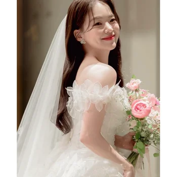 Вырез лодочкой цветы цвета слоновой кости Красота Невесты Свадебное платье без бретелек Корея 드레스 Фотографии свадебных платьев для женщин